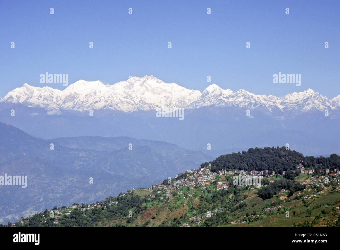 Kanchenjunga mount, Darjeeling, west bengal, india Stock Photo Alamy