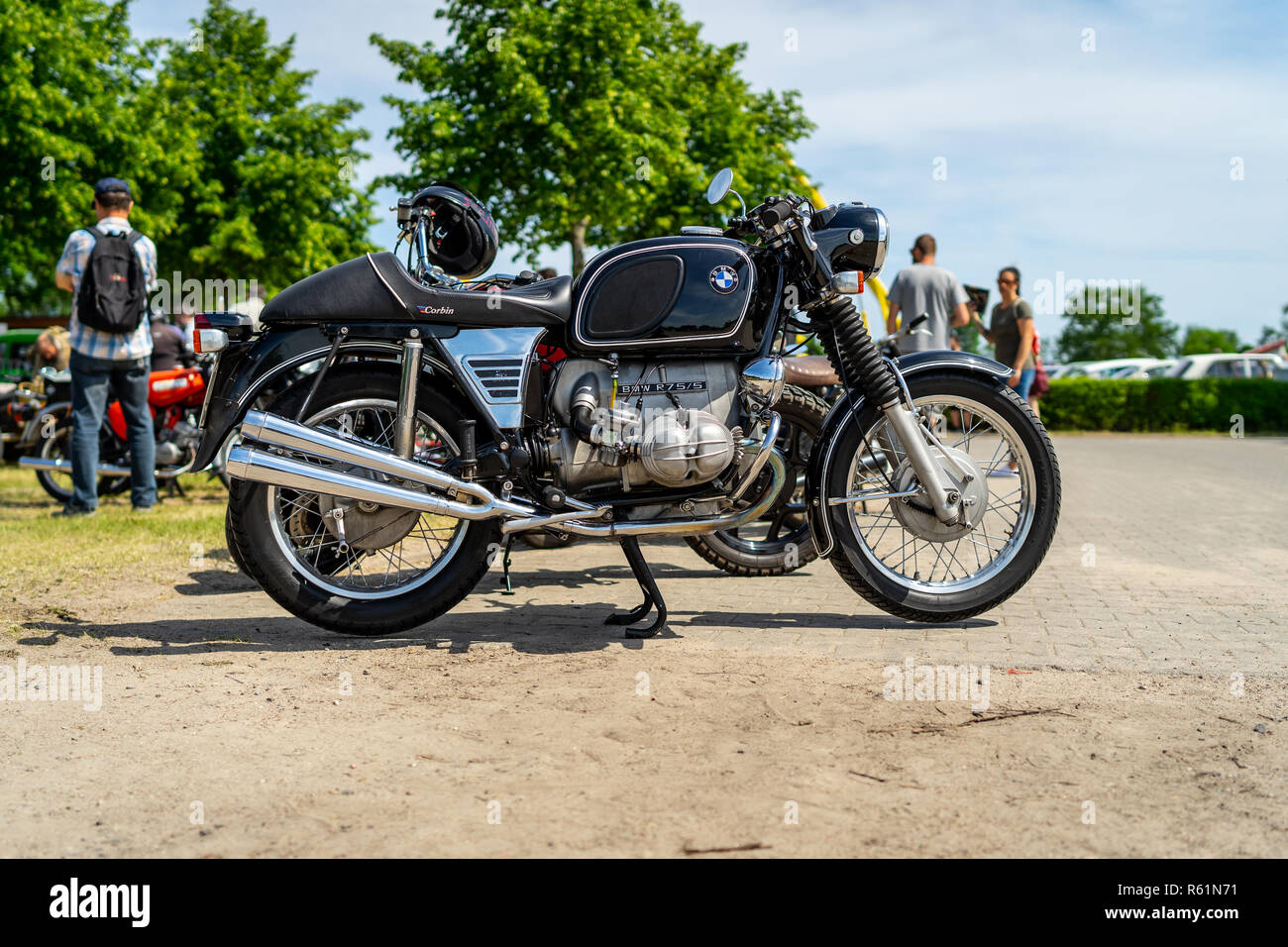 PAAREN IM GLIEN, GERMANY - MAY 19, 2018: Motorcycle BMW R75/5, 1970. Die  Oldtimer Show 2018 Stock Photo - Alamy
