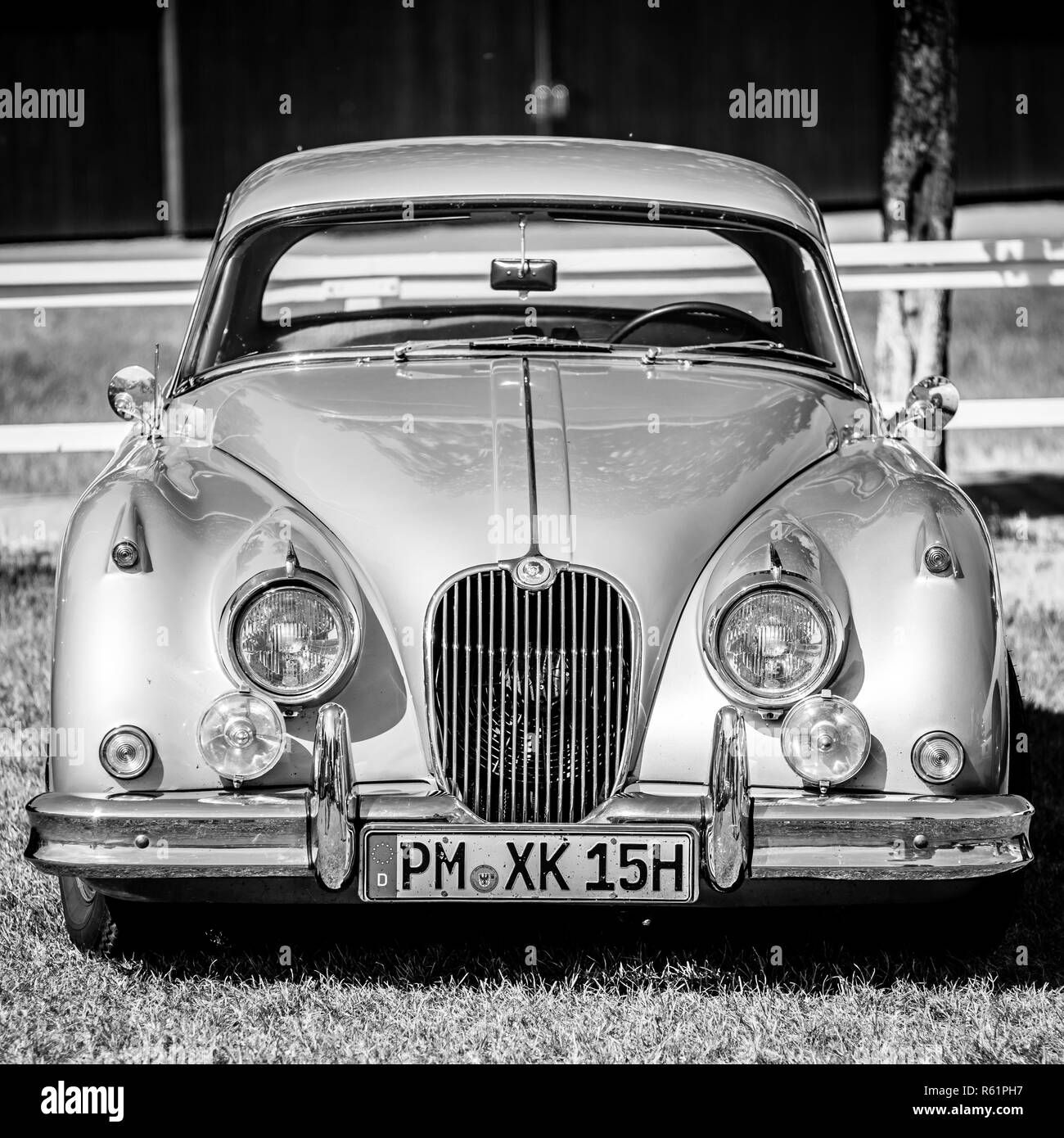 PAAREN IM GLIEN, GERMANY - MAY 19, 2018: Sports car Jaguar XK150 (FHC), 1961. Black and white. Die Oldtimer Show 2018. Stock Photo