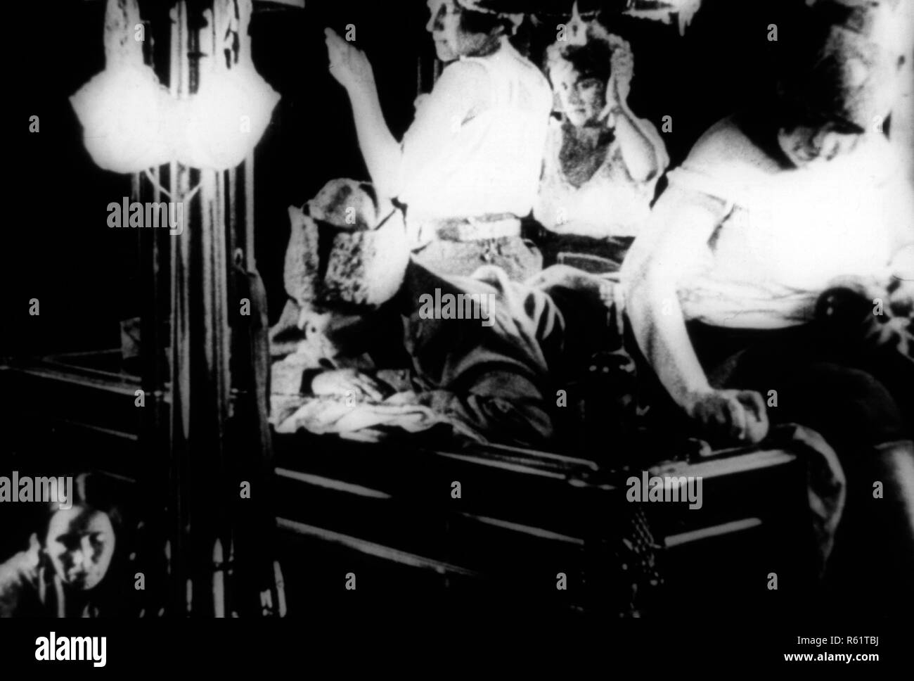 Original film title: OKTYABR. English title: TEN DAYS THAT SHOOK THE WORLD. Year: 1928. Director: SERGEI M. EISENSTEIN; GRIGORI ALEKSANDROV. Stars: ANONYMOUS. Credit: SOVKINO / Album Stock Photo