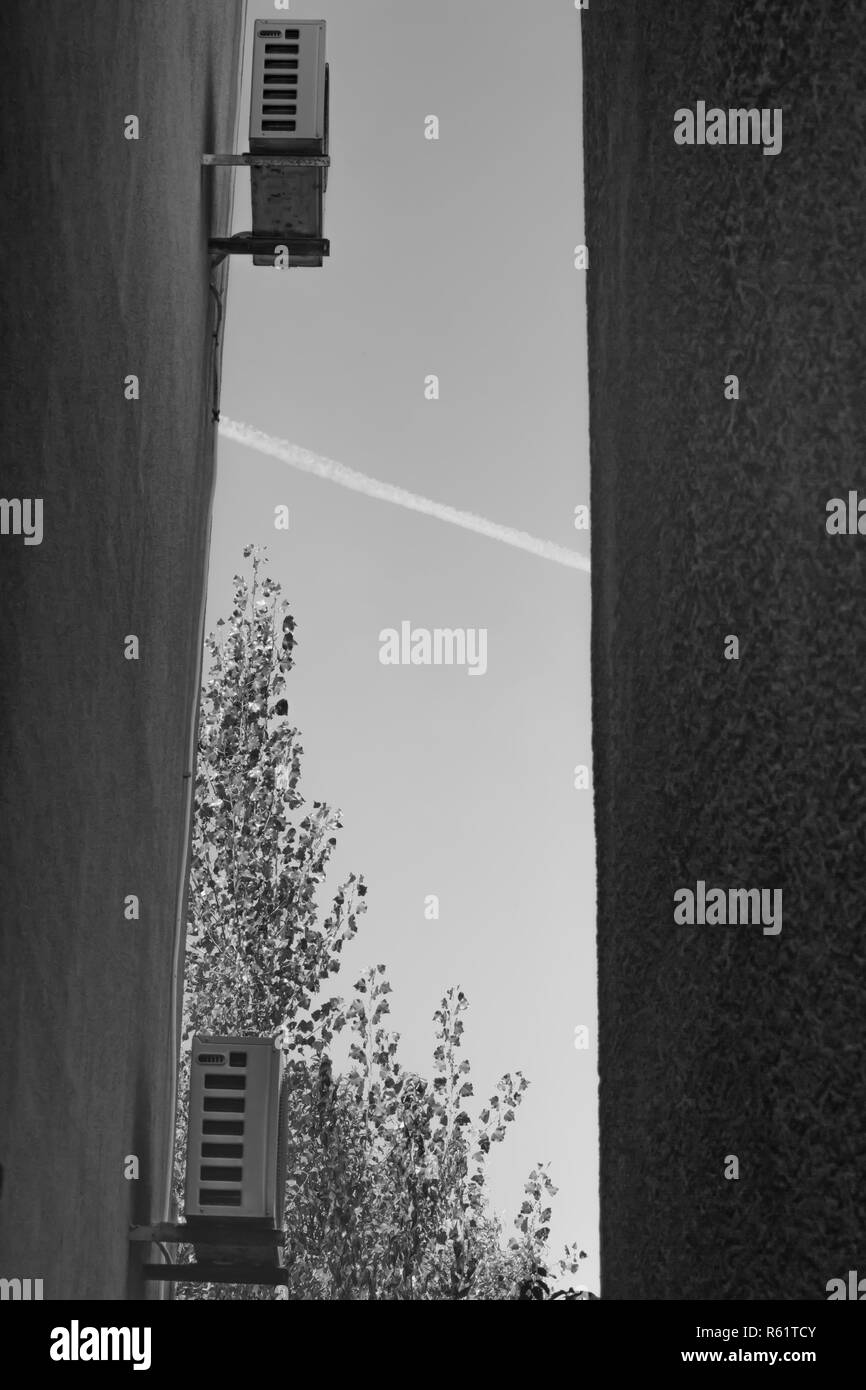 Modern house balcony metal Black and White Stock Photos & Images - Alamy