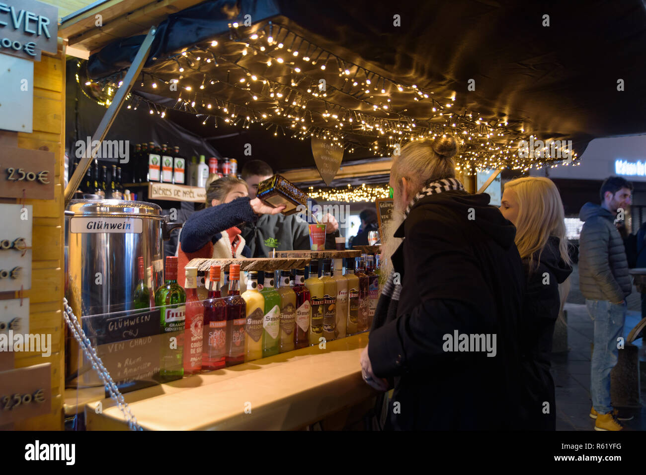 Vin chaud (mulled wine) stall in 2018 Christmas market in Brussels, Belgium Stock Photo