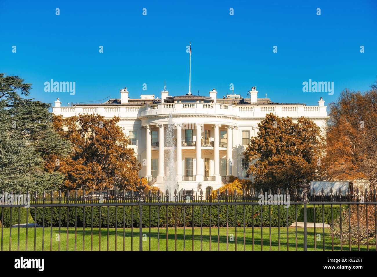Nice residence blue white hi-res stock photography and images - Alamy