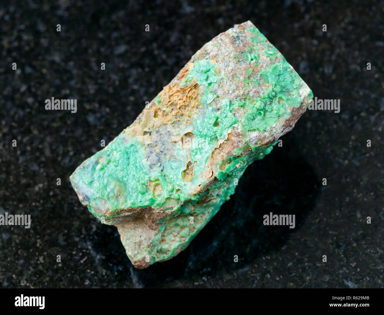 Garnierite rock hires stock photography and images Alamy