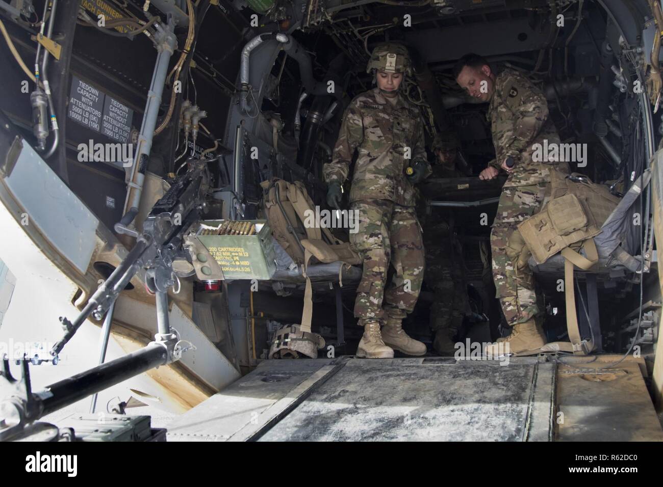 U s army medevac personnel hi-res stock photography and images - Alamy