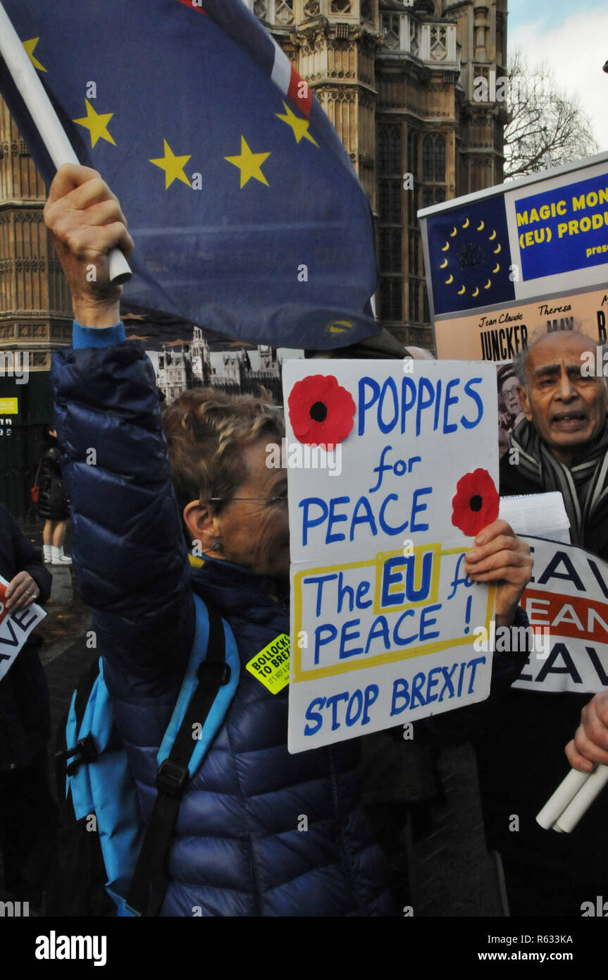 London, UK. 3rd December, 2018. ProEU supporters launch a counter