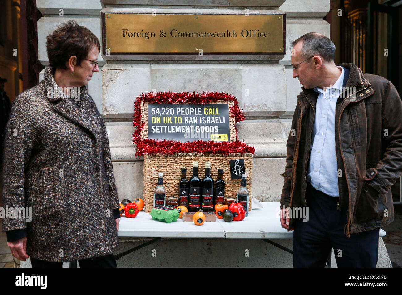 Andy slaughter mp hi-res stock photography and images - Alamy