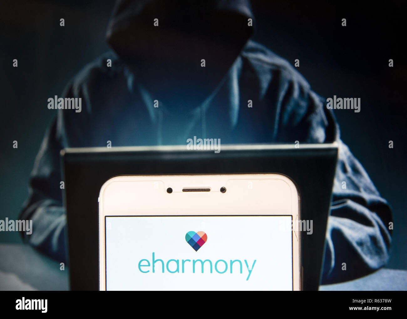Live Dating Website