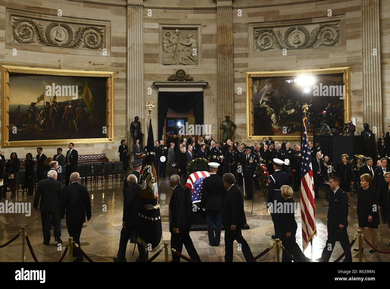 George washington cabinet members hi-res stock photography and images ...