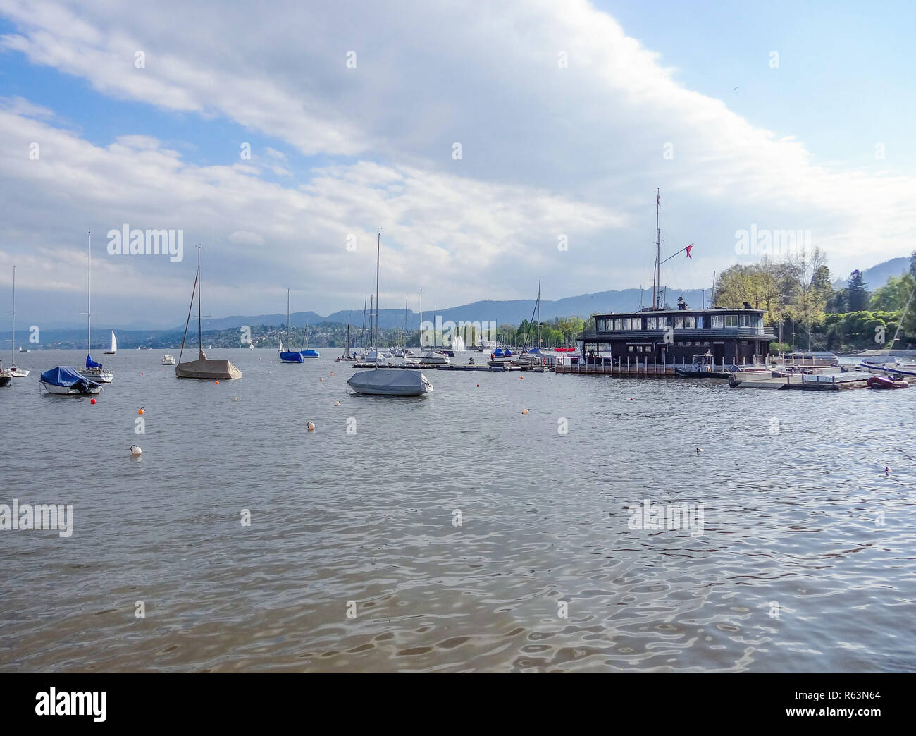 around lake zurich Stock Photo Alamy