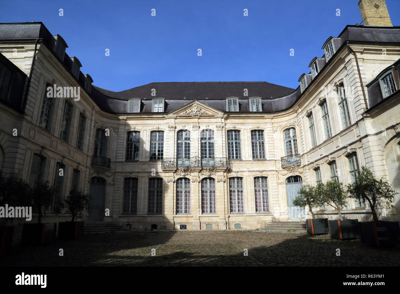 Musee de l'Hotel Sandelin, Rue Carnot, Saint Omer, Pas de Calais, Hauts de France, France Stock Photo