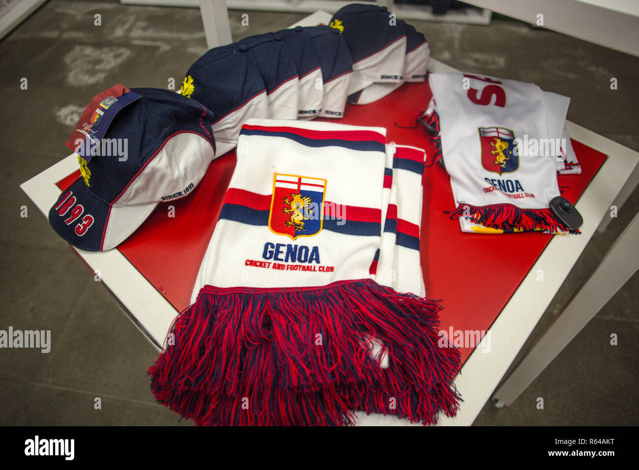 Soccer scarves hi-res stock photography and images - Alamy