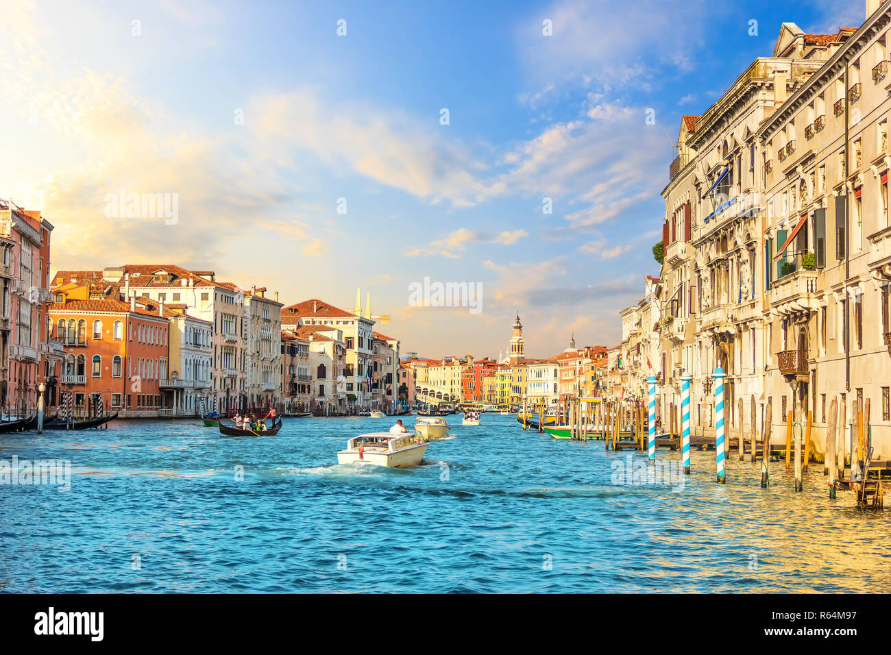 Vaporeto boats at the Grand Channel in Venice Stock Photo - Alamy