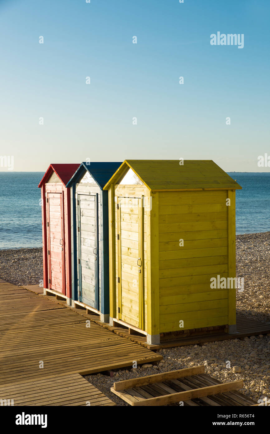 Rustic wooden huts water hi-res stock photography and images - Alamy