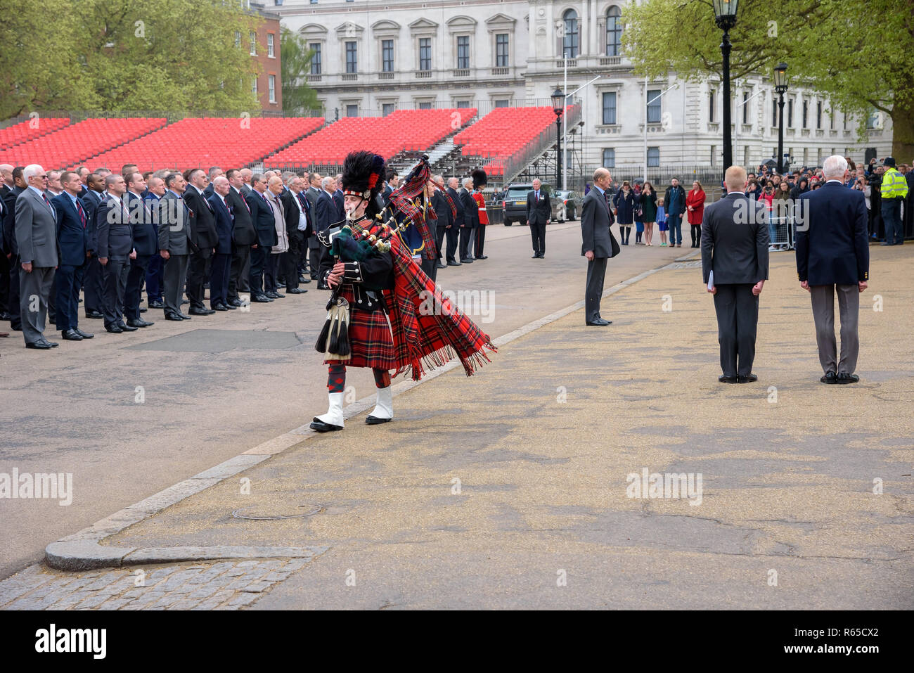British army barracks parade hi-res stock photography and images - Alamy