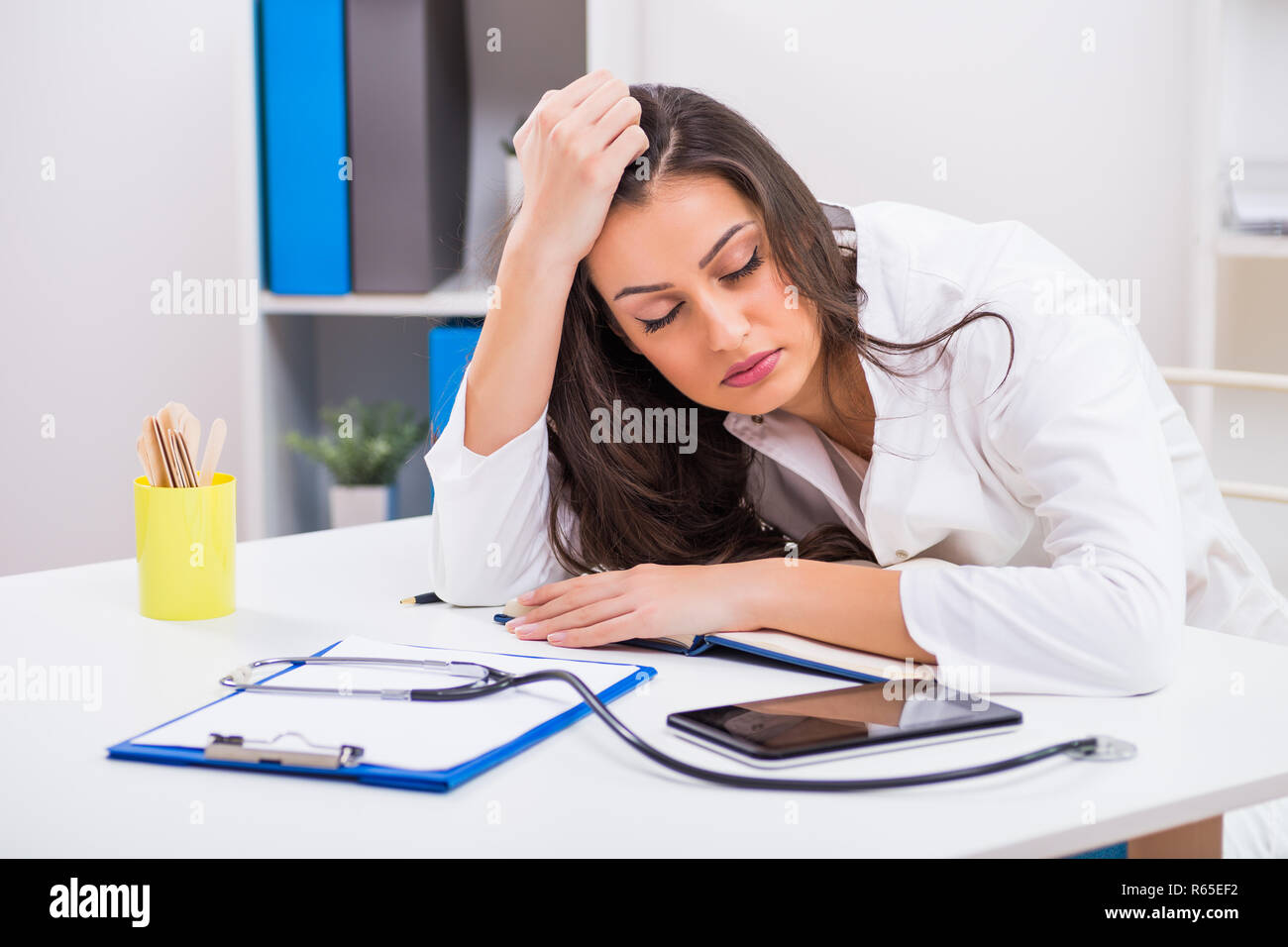 Doctor sleeping break hi-res stock photography and images - Alamy