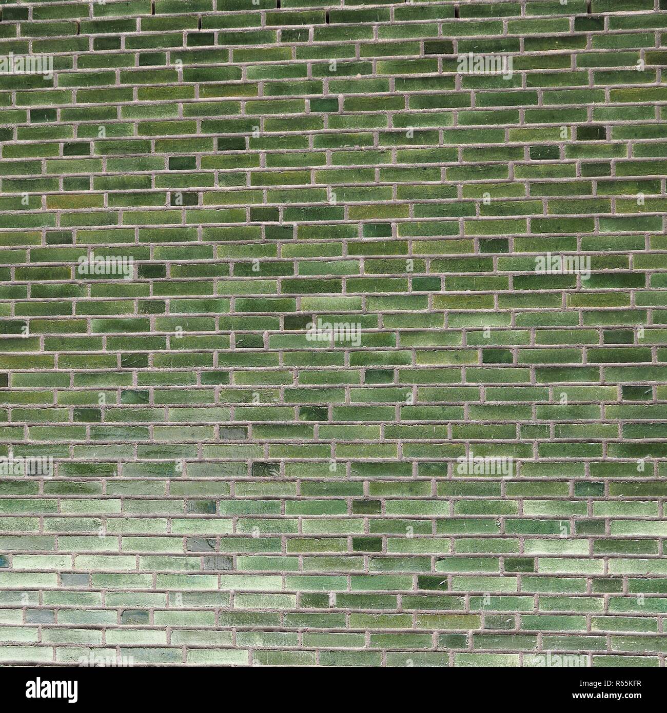 green brick wall background Stock Photo - Alamy