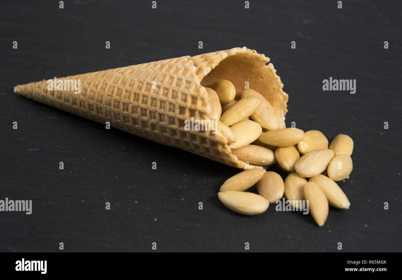 Mandeleis hi-res stock photography and images - Alamy