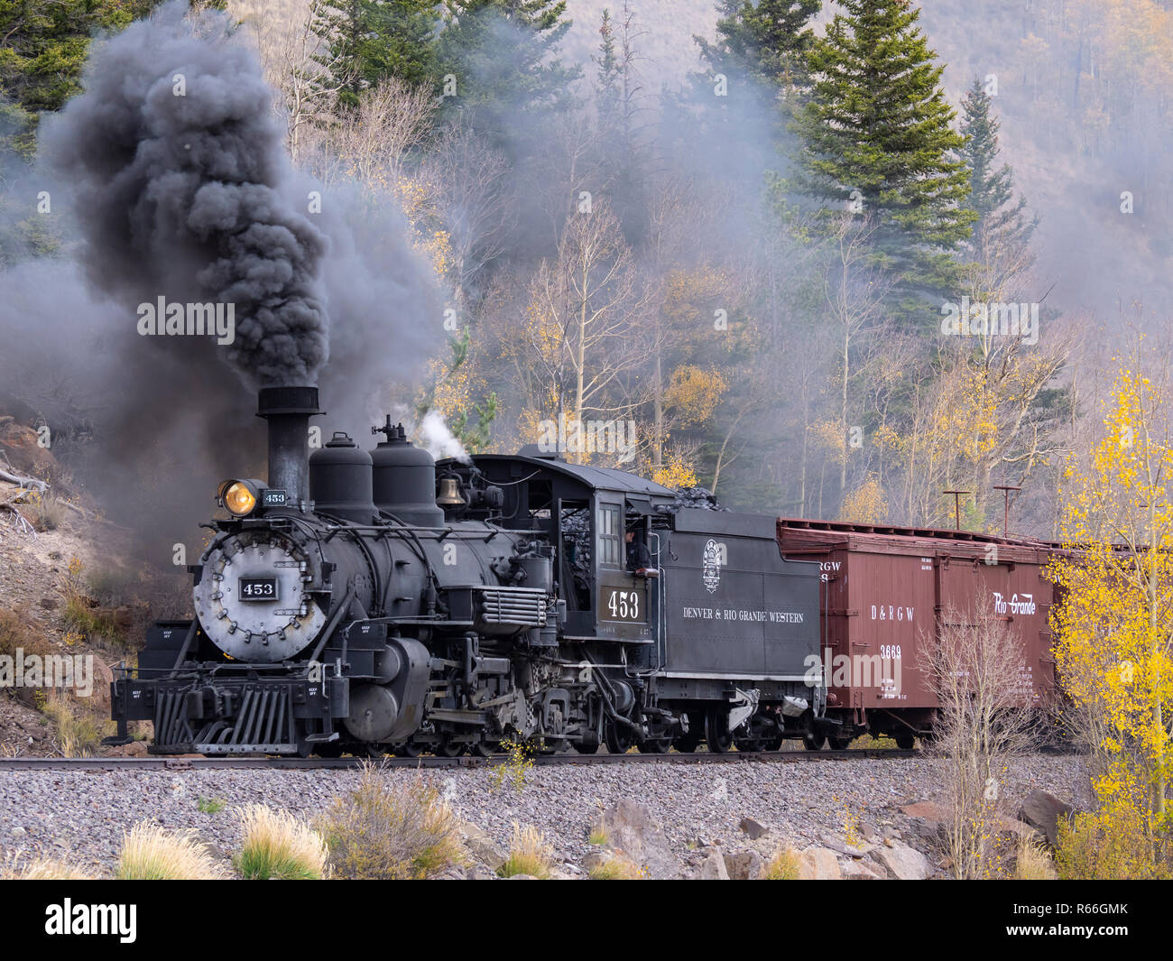 Locomotive 453 steam-engine freight train at Toltec Creek, Cumbres ...