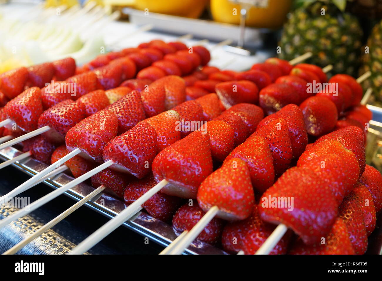 Japanese fruit stalls hires stock photography and images Alamy