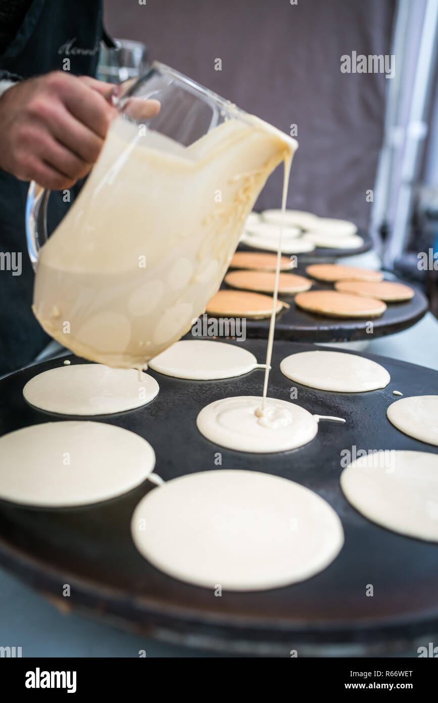 Curated visual reference: Picture Idea: Man Cooking Delicious Crepe Hi Res Stock Photography And Images