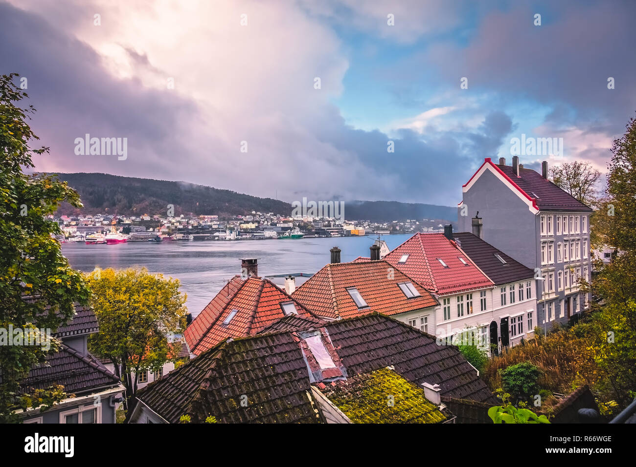 Tiled rooftops of houses in Bergen Stock Photo - Alamy