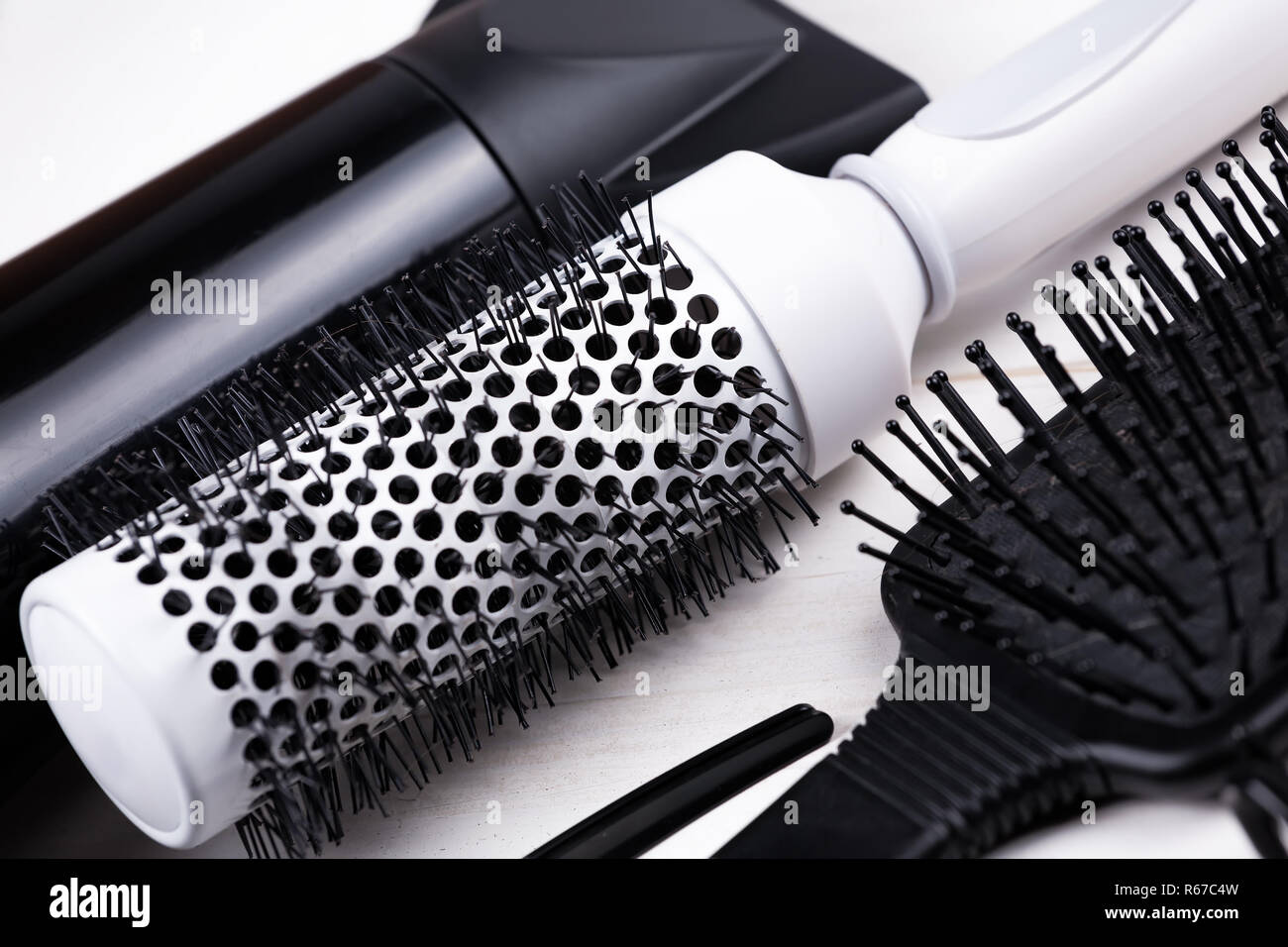 Black And White Hair Styling Tools Brush Dryer Clip On White