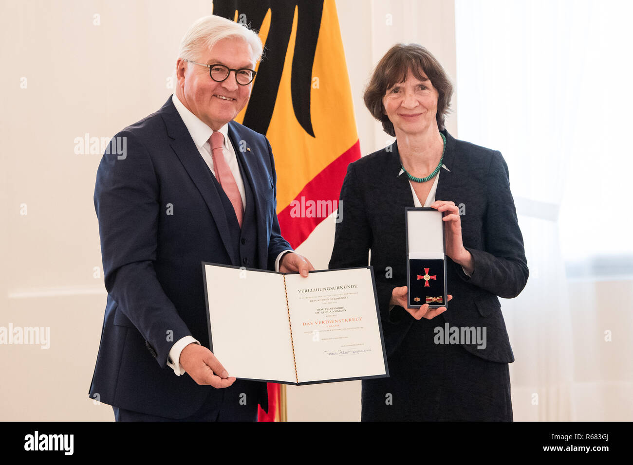 Assmann Live High Resolution Stock Photography And Images Alamy