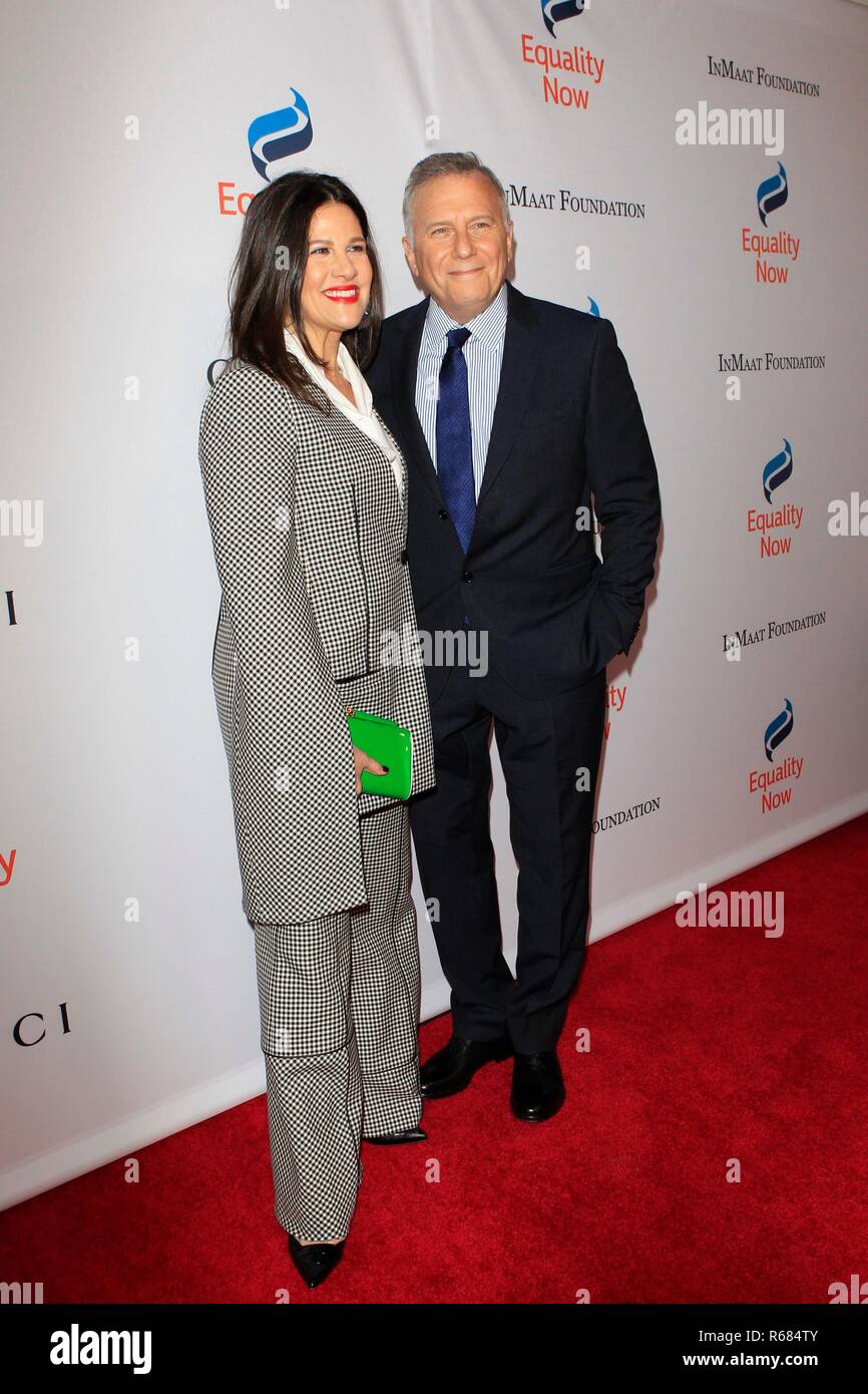Beverly Hills, CA. 3rd Dec, 2018. Paula Ravets, Paul Reiser at arrivals