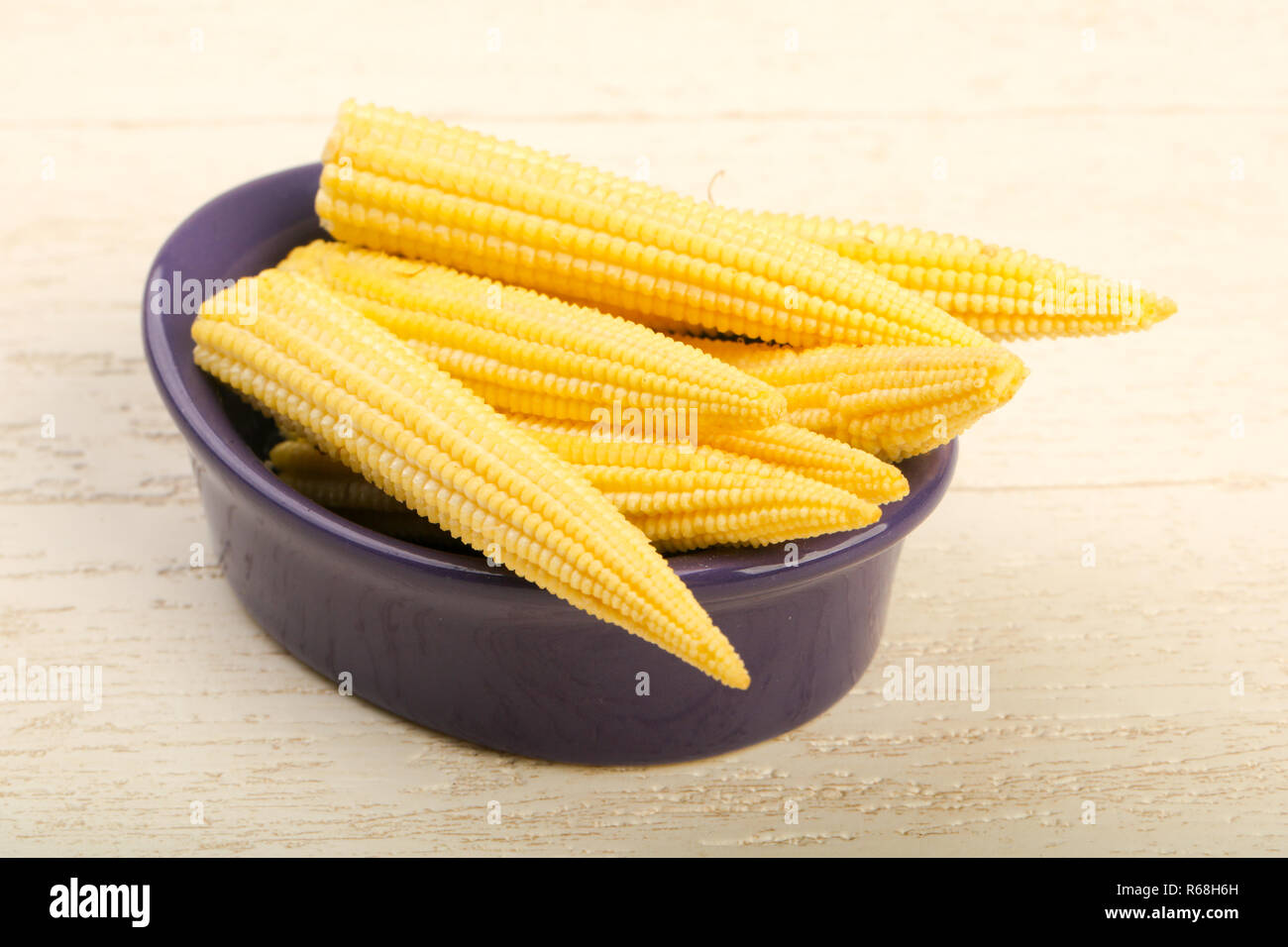 Young raw baby corn Stock Photo Alamy