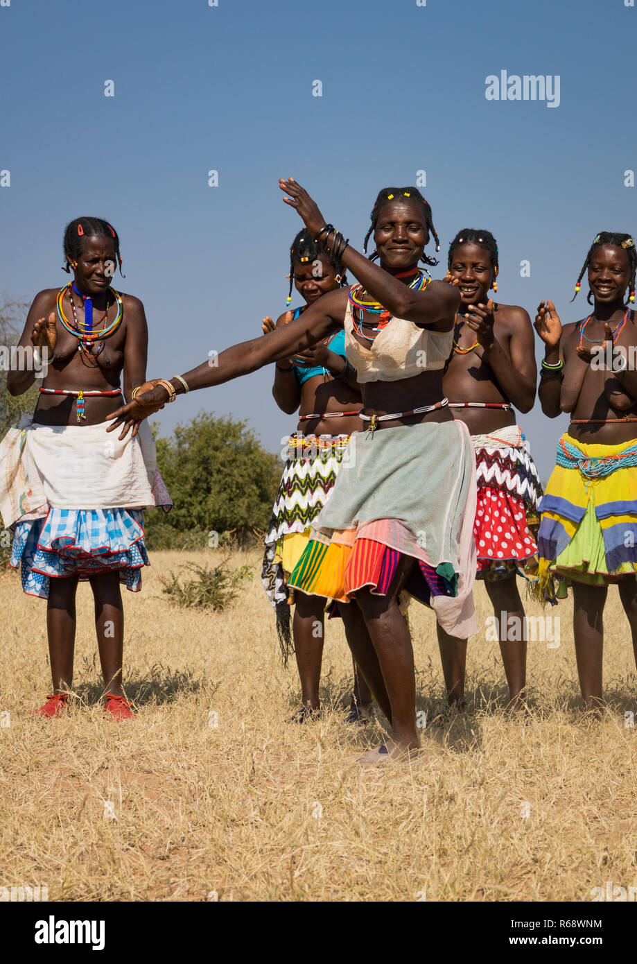 Mudimba tribe women dancing, Cunene Province, Cahama, Angola Stock Photo