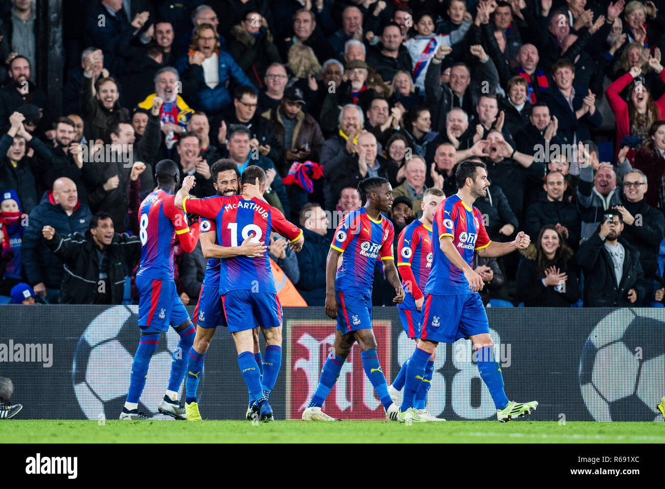 Page 3 Burnley Team High Resolution Stock Photography And Images Alamy