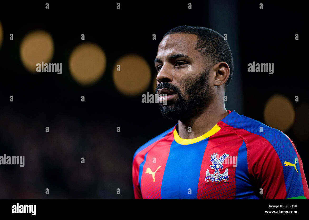 LONDON, ENGLAND - DECEMBER 01: Jason Puncheon of Crystal Palace during the Premier League match between Crystal Palace and Burnley FC at Selhurst Park on December 1, 2018 in London, United Kingdom. (Photo by Sebastian Frej/MB Media) Stock Photo