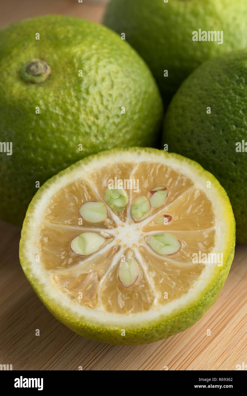 Kabosu citrus hires stock photography and images Alamy