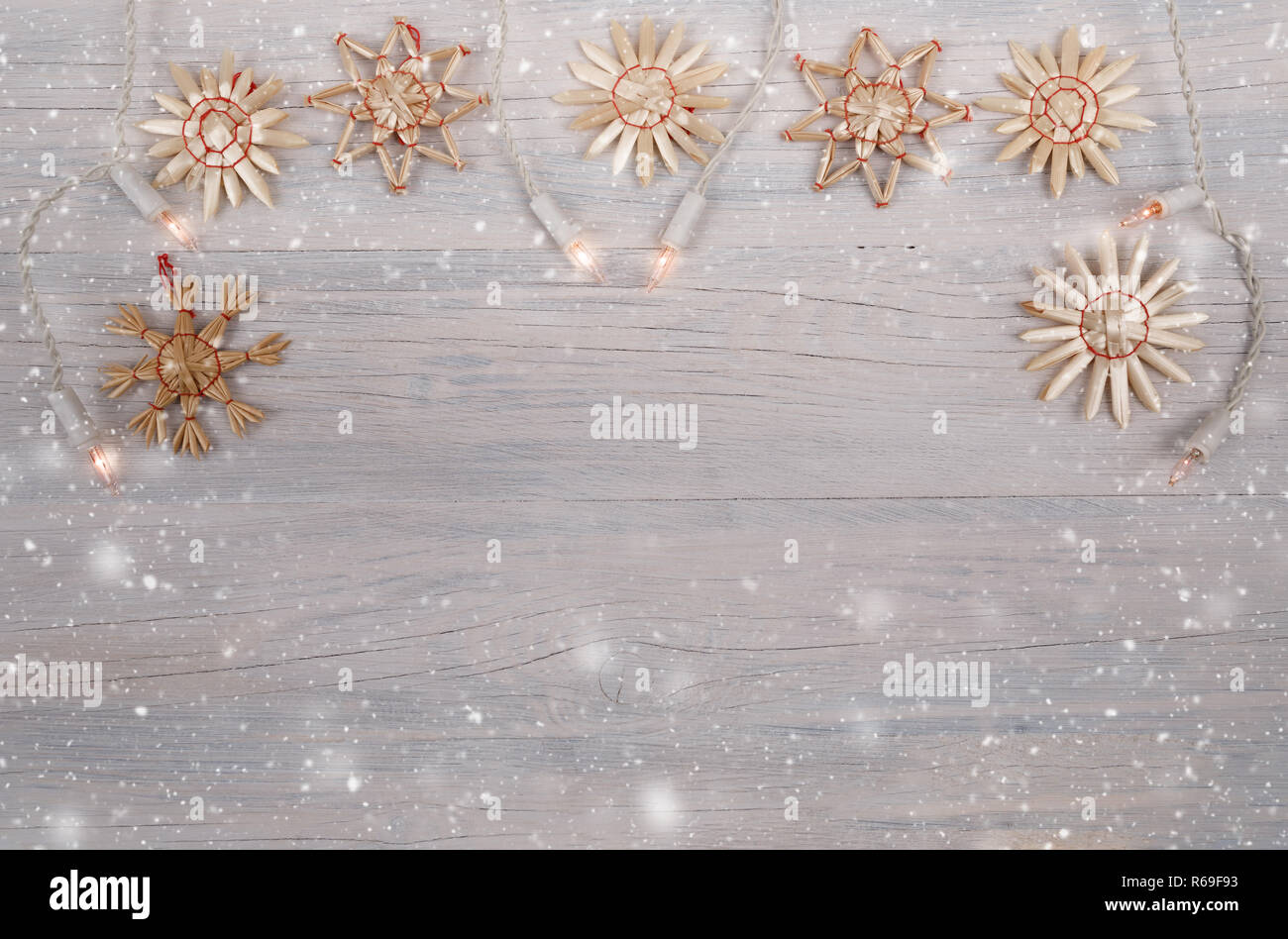 white christmas lights background Stock Photo - Alamy
