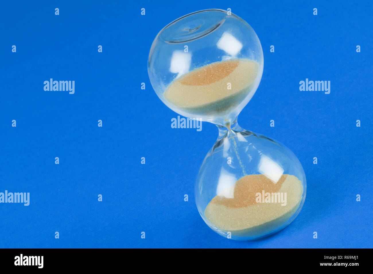 sand clock hourglass Stock Photo Alamy