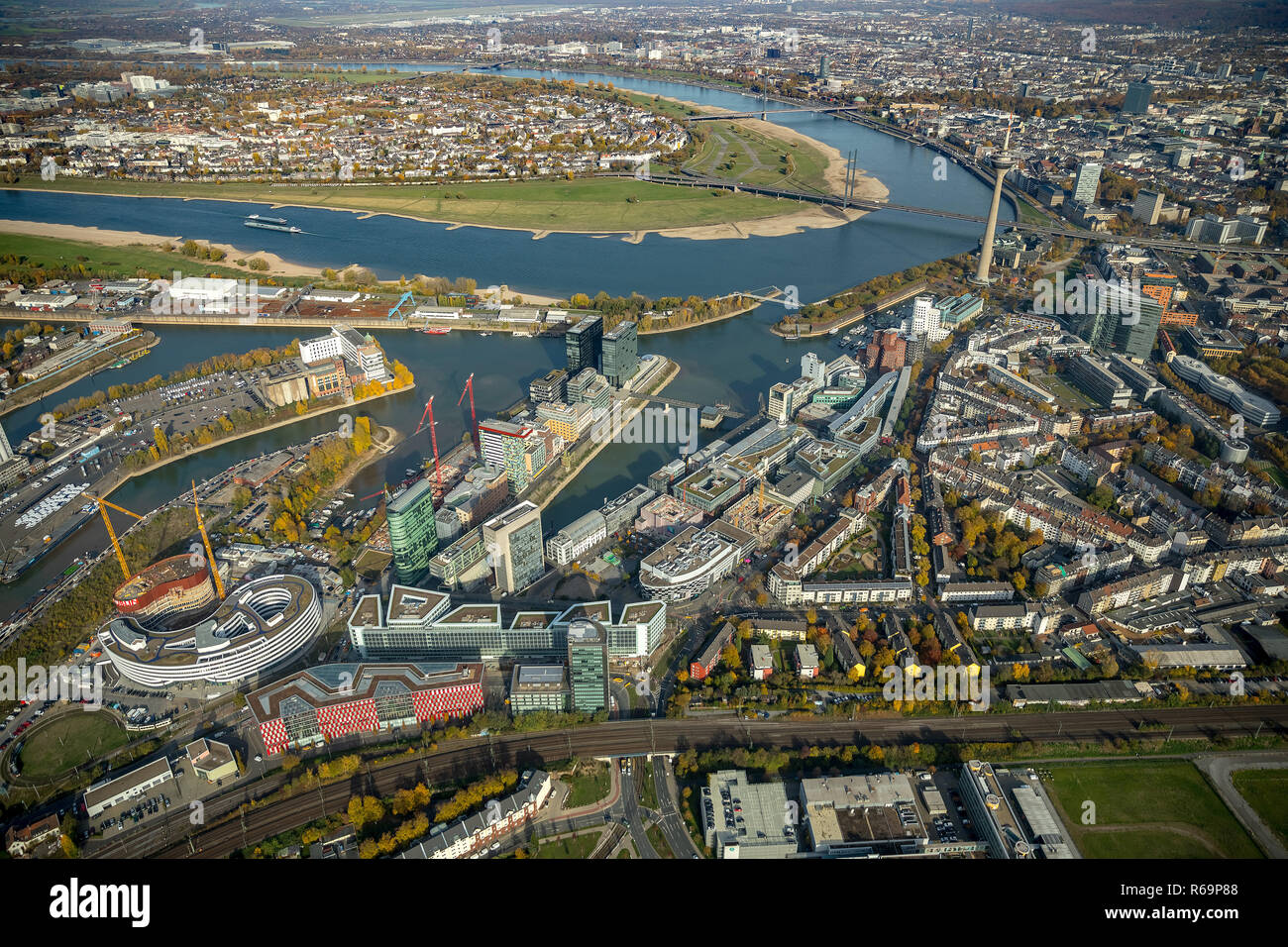 Aerial View Media District With Trivago Campus Dusseldorf Rhineland North Rhine Westphalia Germany Stock Photo Alamy