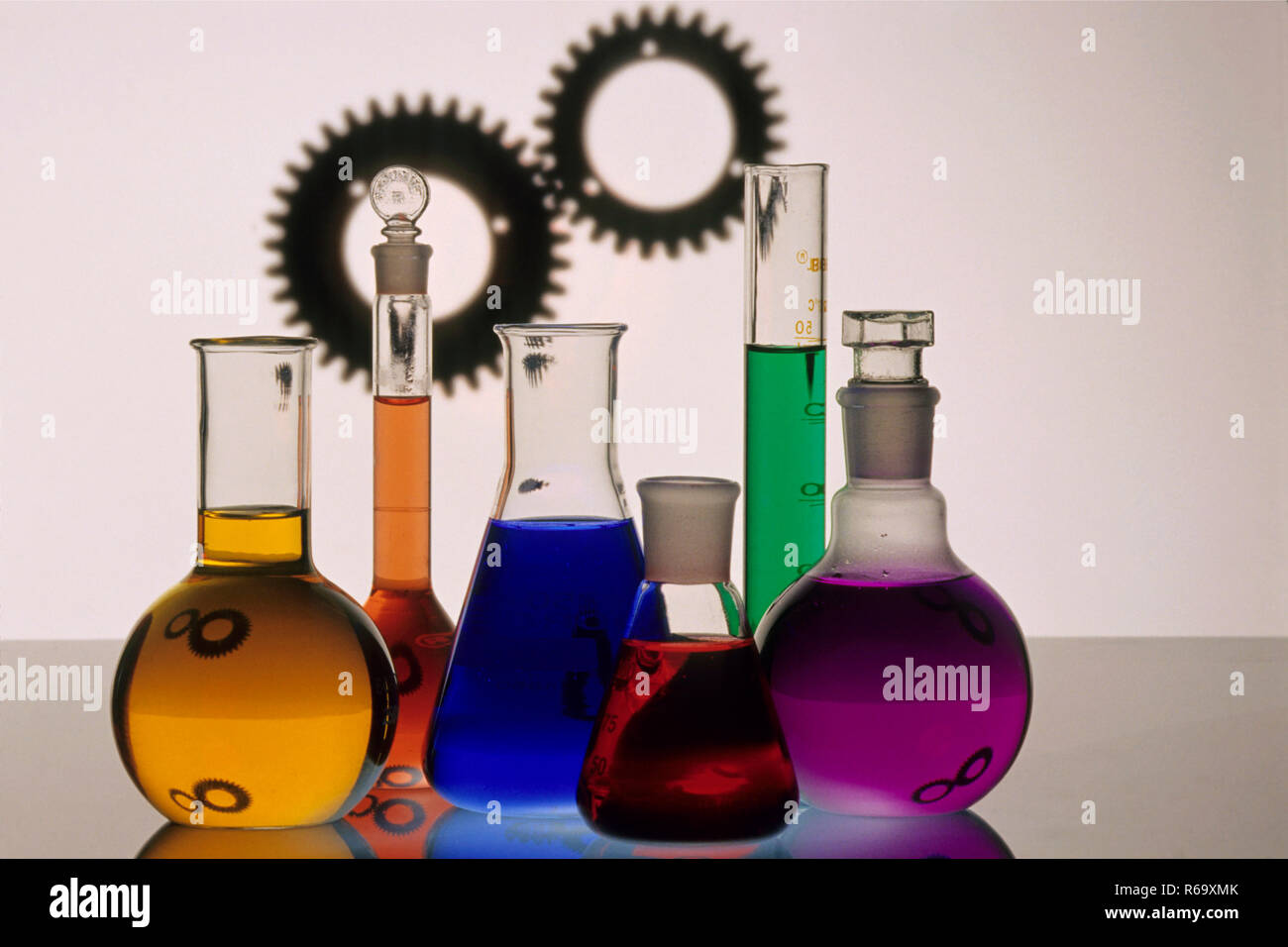 chemistry, chemical lab, chemical experiment, chemical research