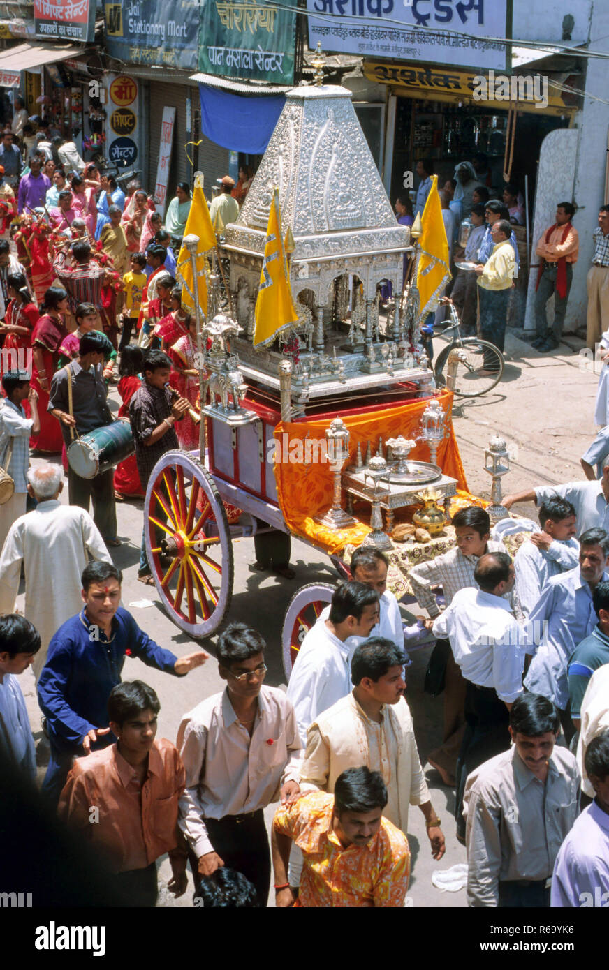 Mahavir Jayanti chariot procession, Jabalpur, Madhya Pradesh, India, Asia Stock Photo