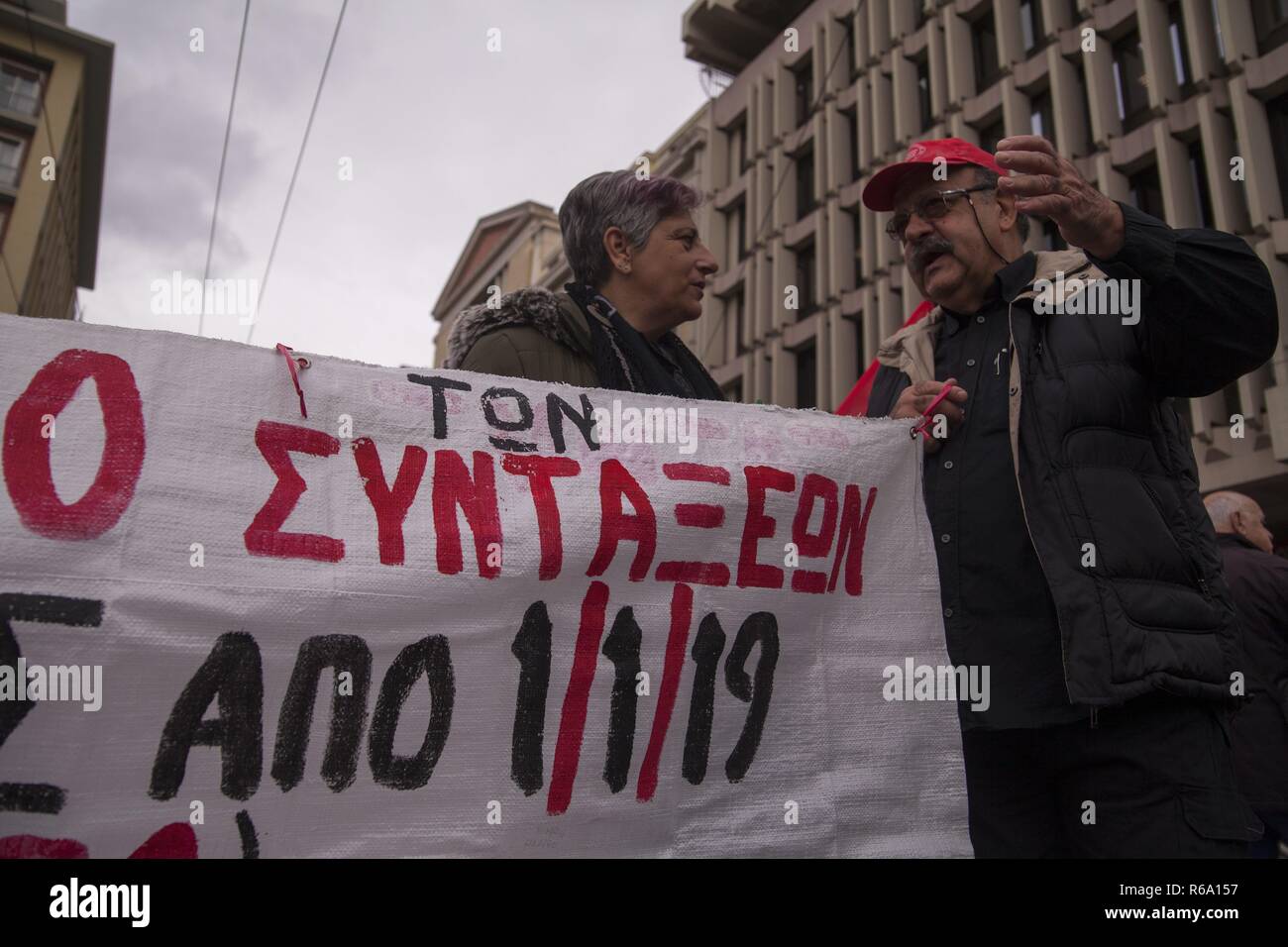 Greek pensioners during protest against planned cut in pension payments beginning 2019. 20.11.2018 | usage worldwide Stock Photo