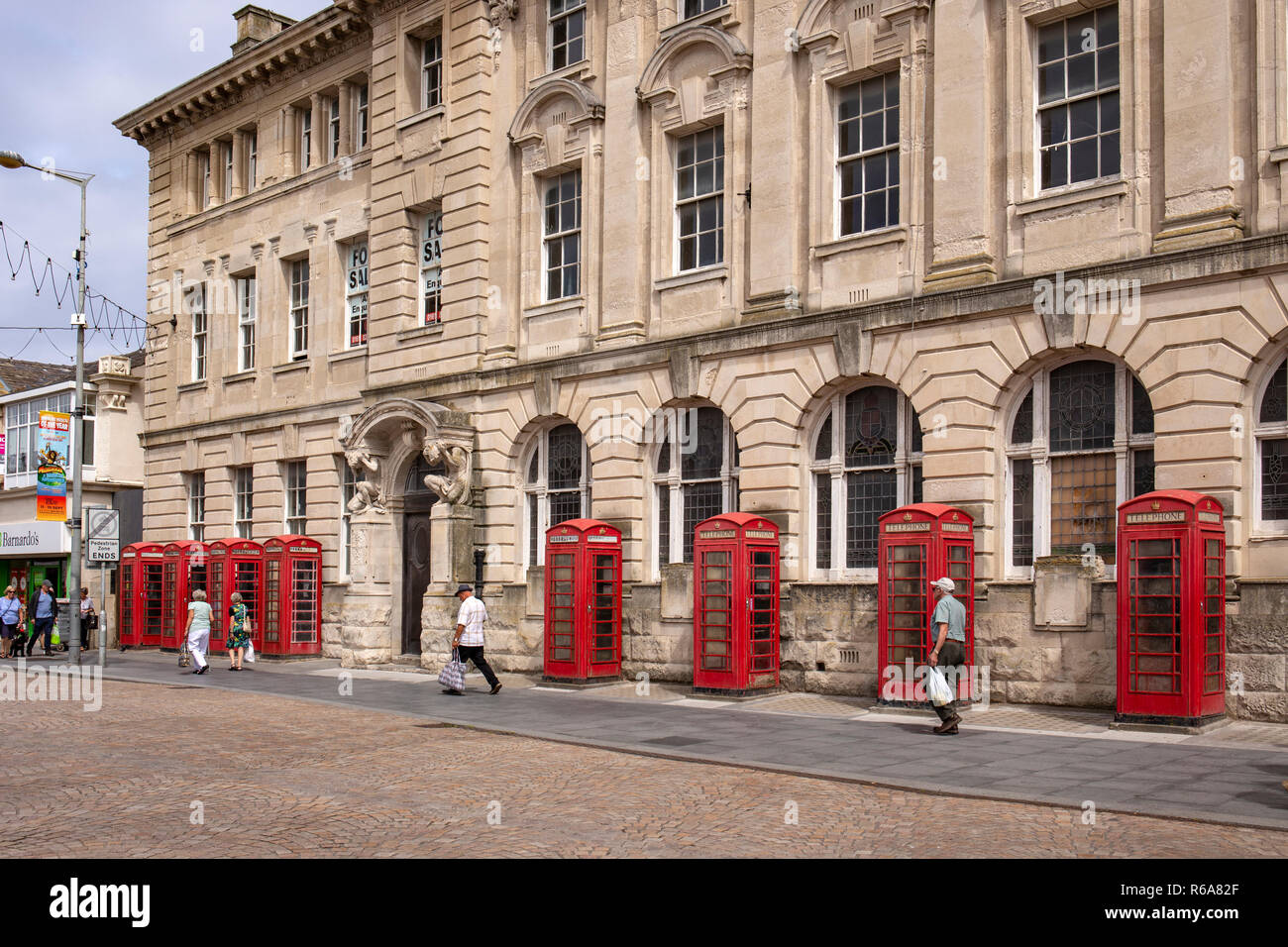 8 K2 telephone boxes outside the former police head quarters and