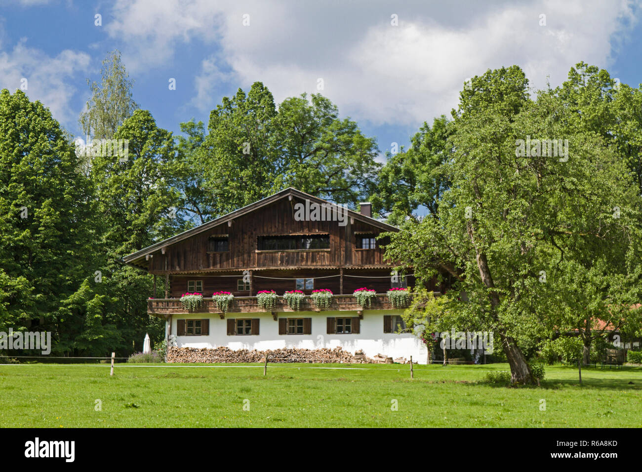 Idyllic Farm In The District Of Bad Tolz Located In Upper Bavaria Stock Photo