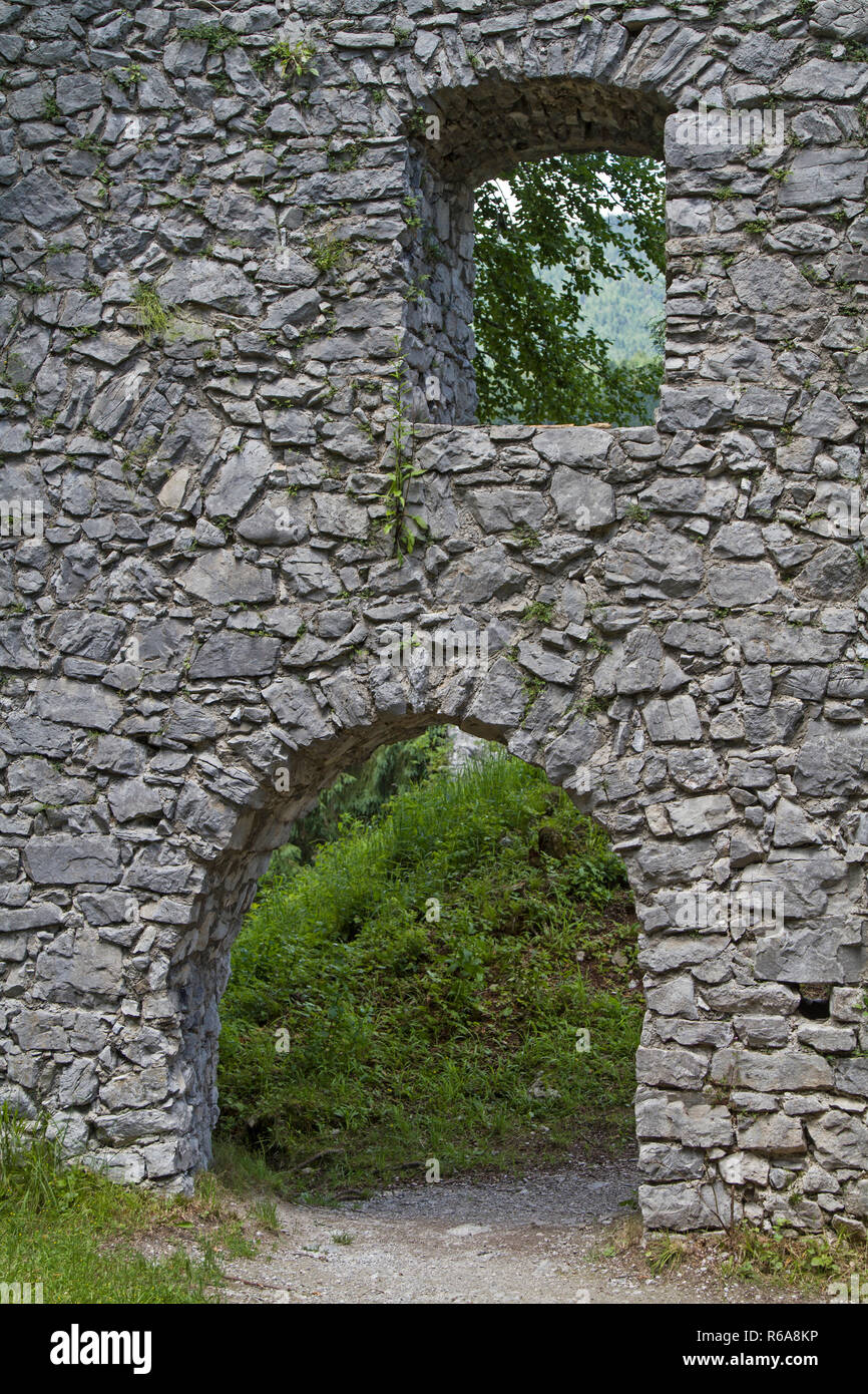 The Castle Ruins Werdenfels Located About 80 Meters Above Loisach Valley Gave All The Province Its Name Stock Photo