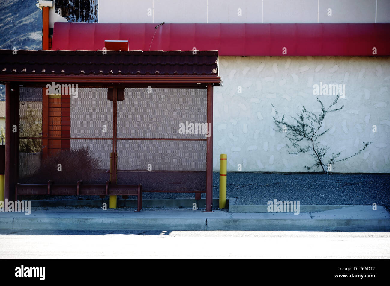 American Bus Shelter High Resolution Stock Photography and Images - Alamy