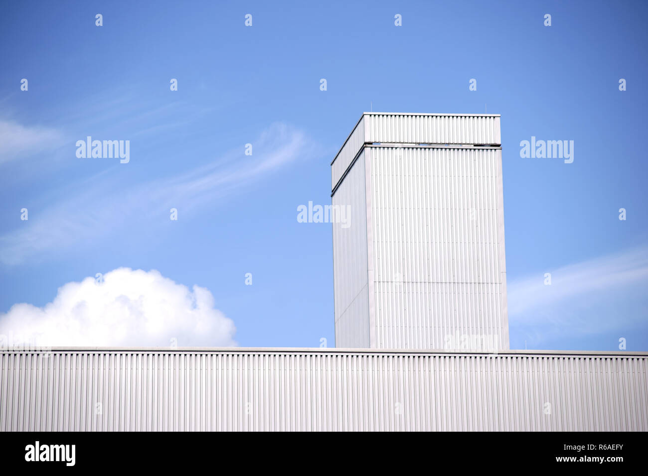 Metallfassade High Resolution Stock Photography And Images Alamy