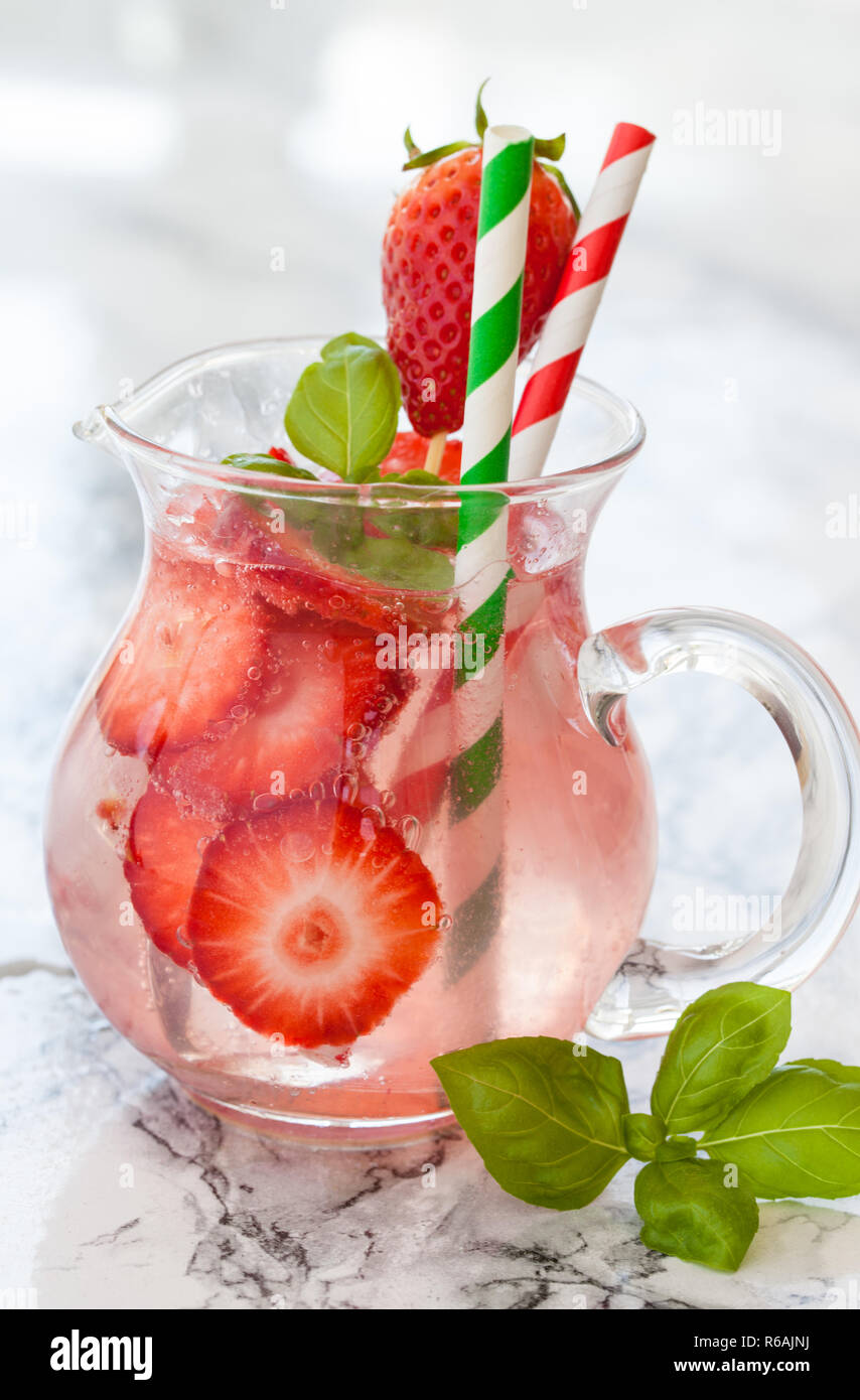 Punsch punch hi-res stock photography and images - Alamy Punsch punch hi-res stock photography and images - Alamy