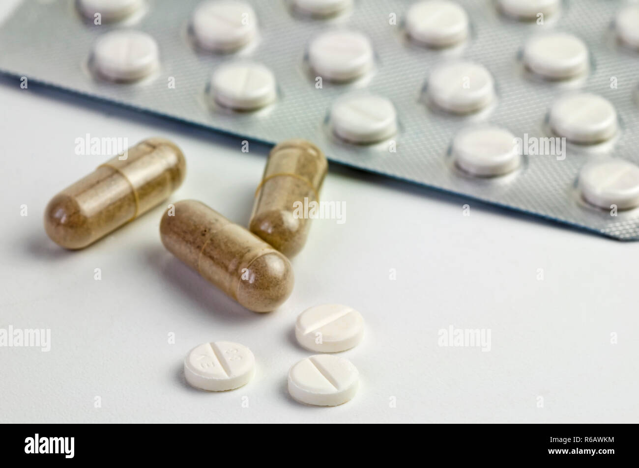 Radioactive iodine hires stock photography and images Alamy