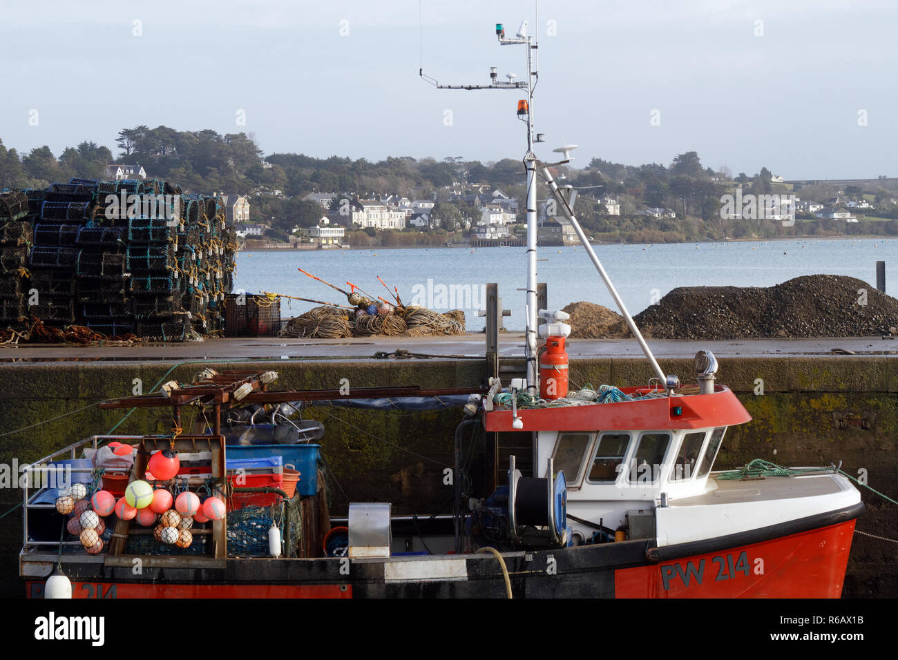 Historic abbey house at harbour side padstow hires stock photography