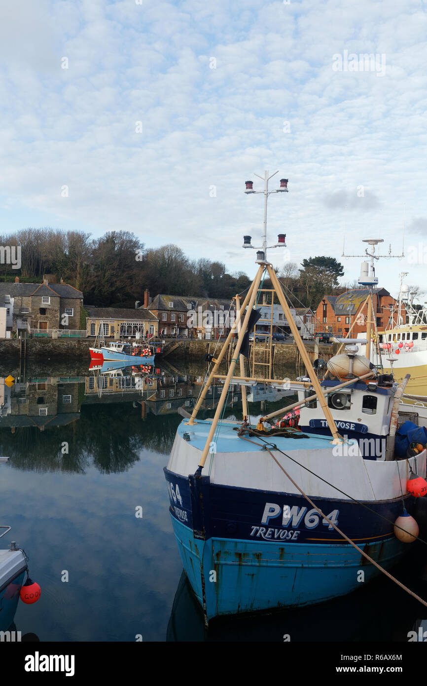 Historic abbey house at harbour side padstow hires stock photography