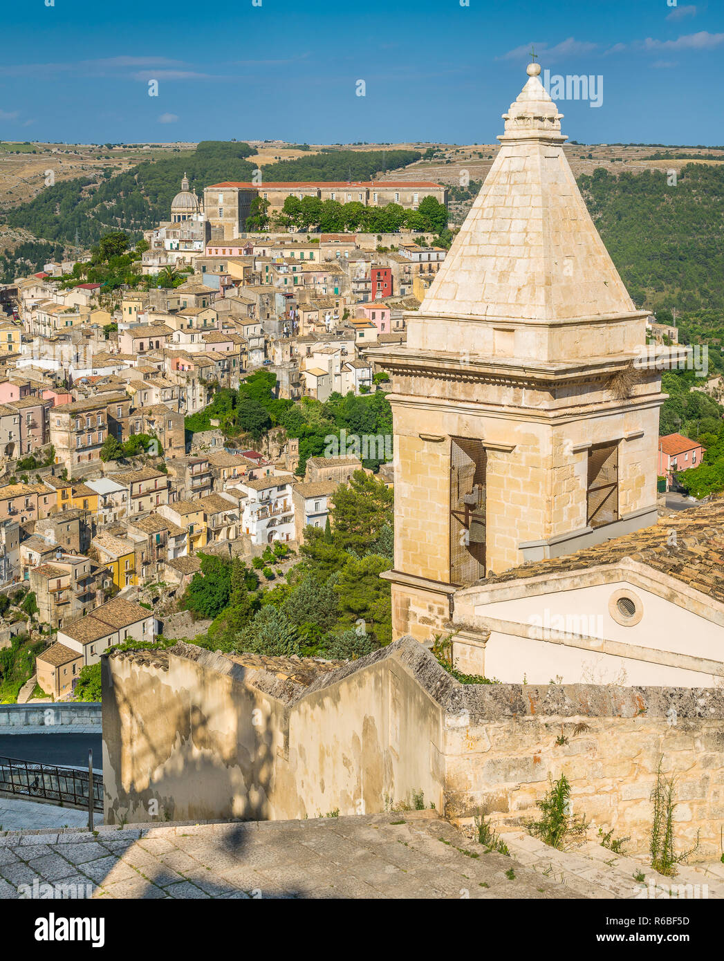 Panoramic view of Ragusa Ibla with the Church of Santa Maria alle Scale baroque town in Sicily (Sicilia), southern Italy. Stock Photo
